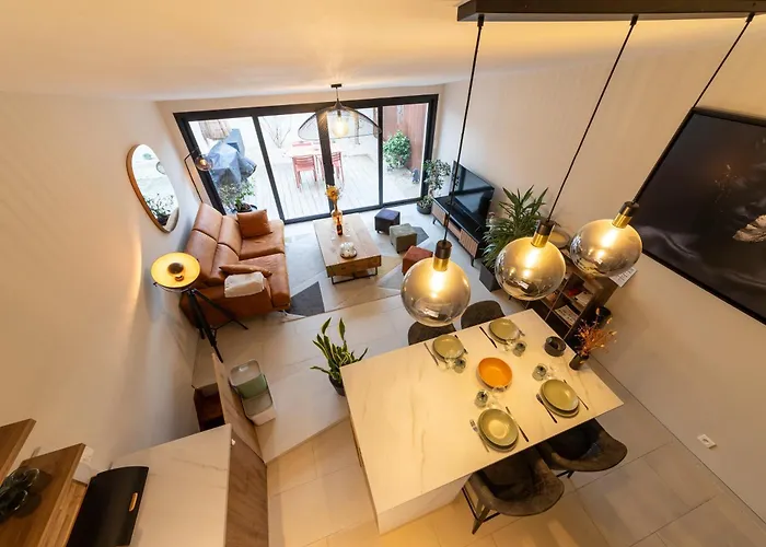 Le Picasso - A 10 Min De La Rochelle Hébergement de vacances *